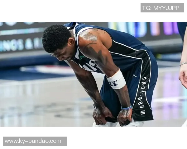 独行侠机器人功夫表演意外失灵欧文一推竟然趴下了